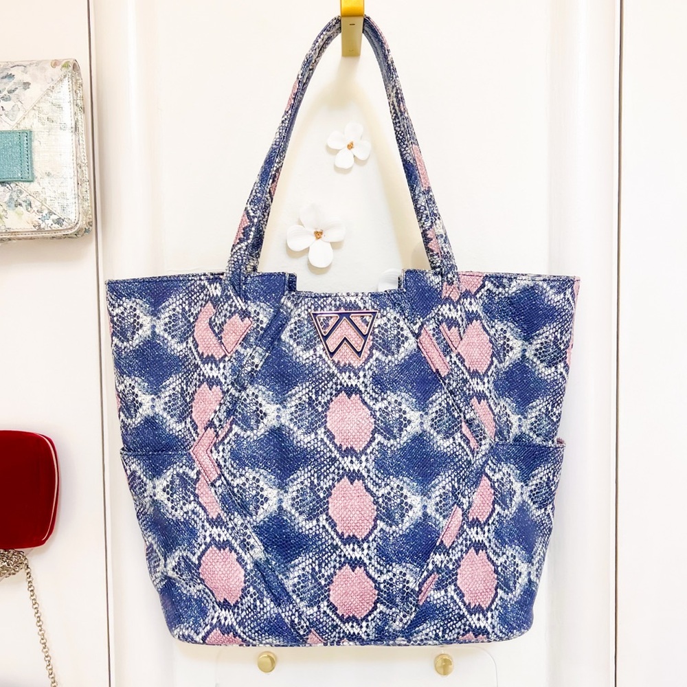 Kelly Wynne Paint the Town Tote in Candy Python